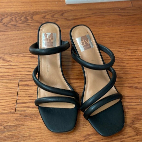 DV by Dolce Vita Myla Block Strappy Heel Sz 7 - Picture 2 of 4